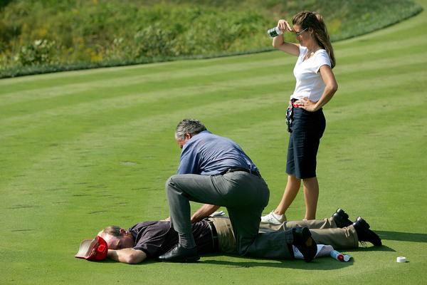 Doctors-Gave-Up-Fixing-This-Golfer’s-Back-Pain